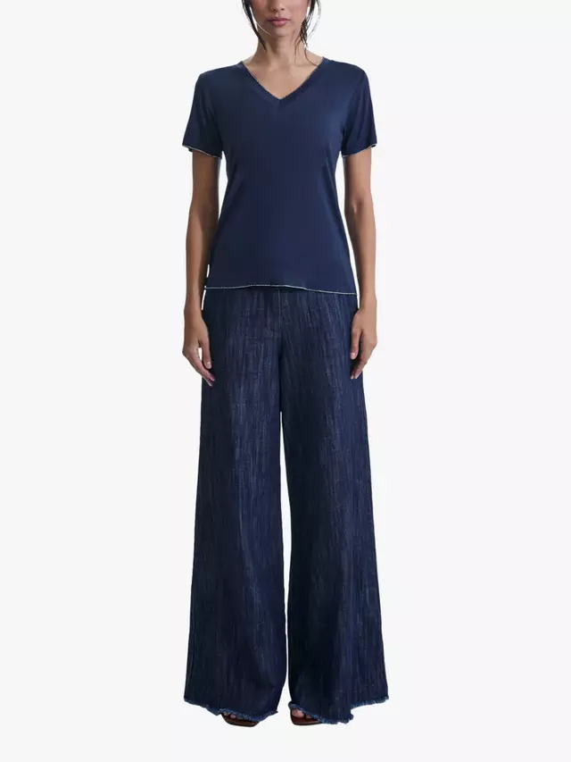 

Футболка James Lakeland Metallic Trim V-Neck, цвет denim