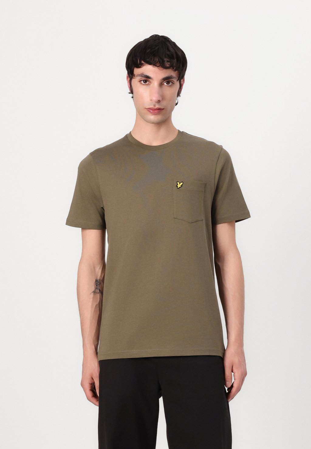 

Базовая футболка POCKET Lyle & Scott, песочный