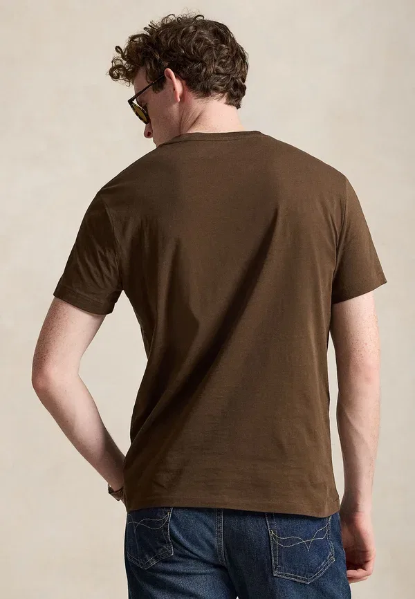 Футболка Polo Ralph Lauren Custom Slim Fit Jersey V-Neck Basic, мускатный коричневый — фото 3