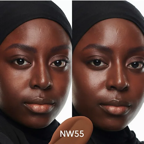 Тональная основа MAC Studio Radiance Serum-Powered, оттенок NW55 — фото 3