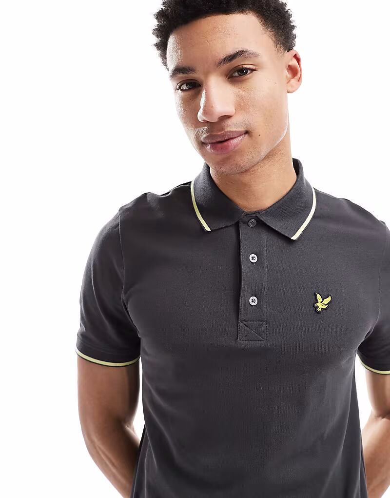 

Рубашка-поло Lyle & Scott Ss с кантом из 735 цвета оружейной стали/стюард
