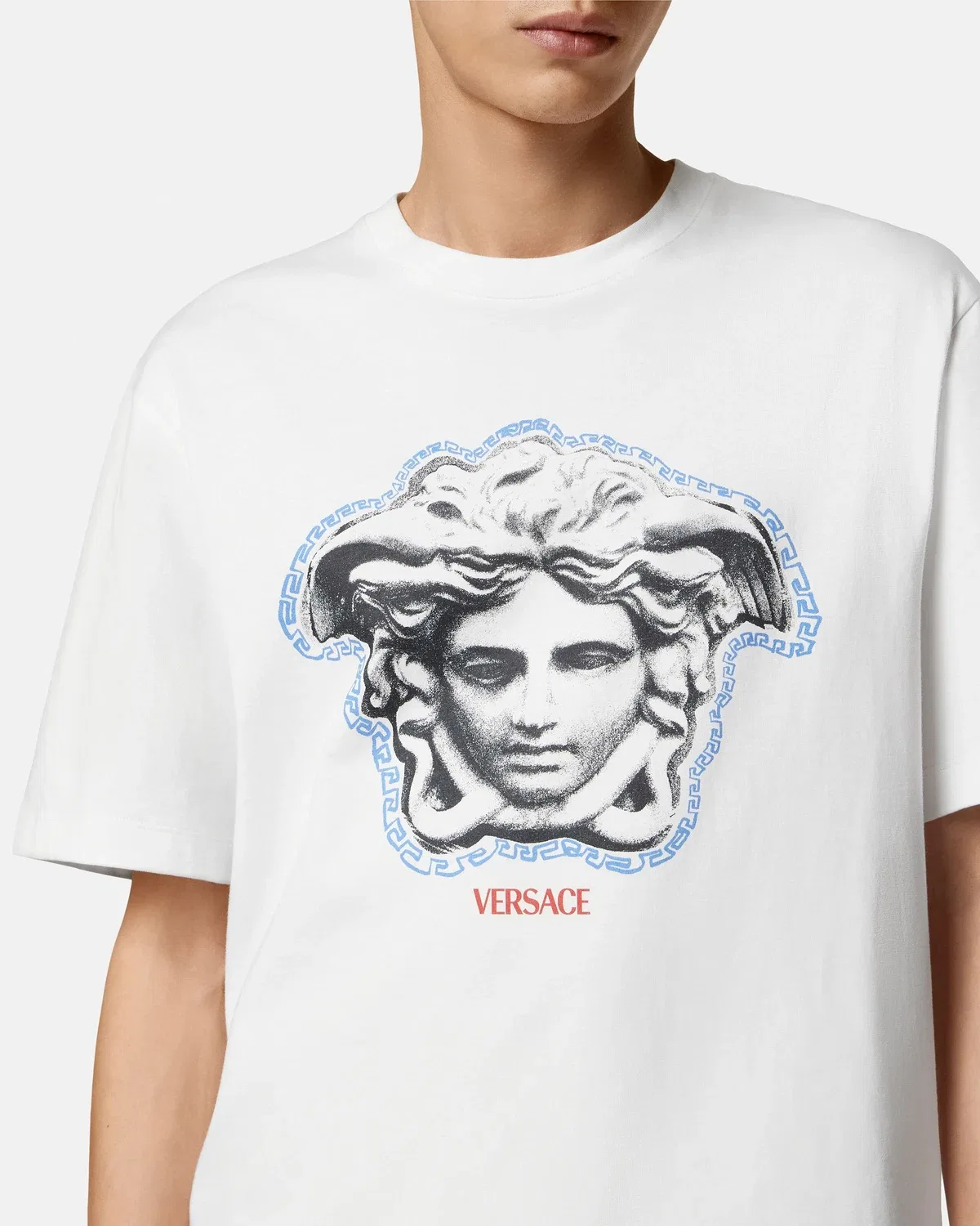 Футболка прямого кроя из хлопкового джерси с принтом VERSACE, белый — фото 4