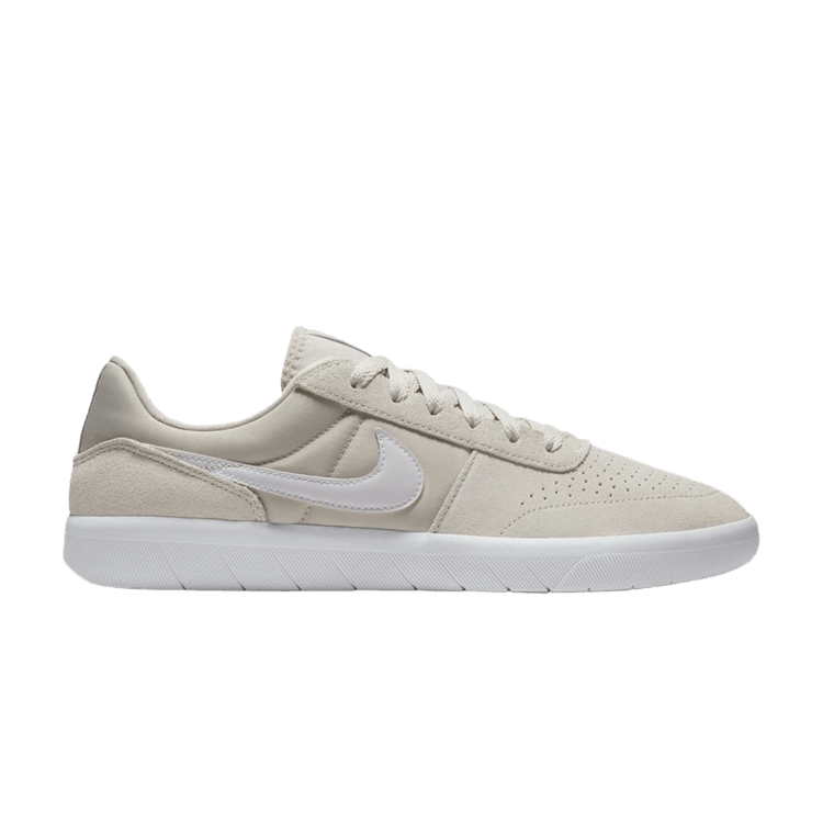 

Кроссовки Team Classic SB 'Light Bone', кремовый