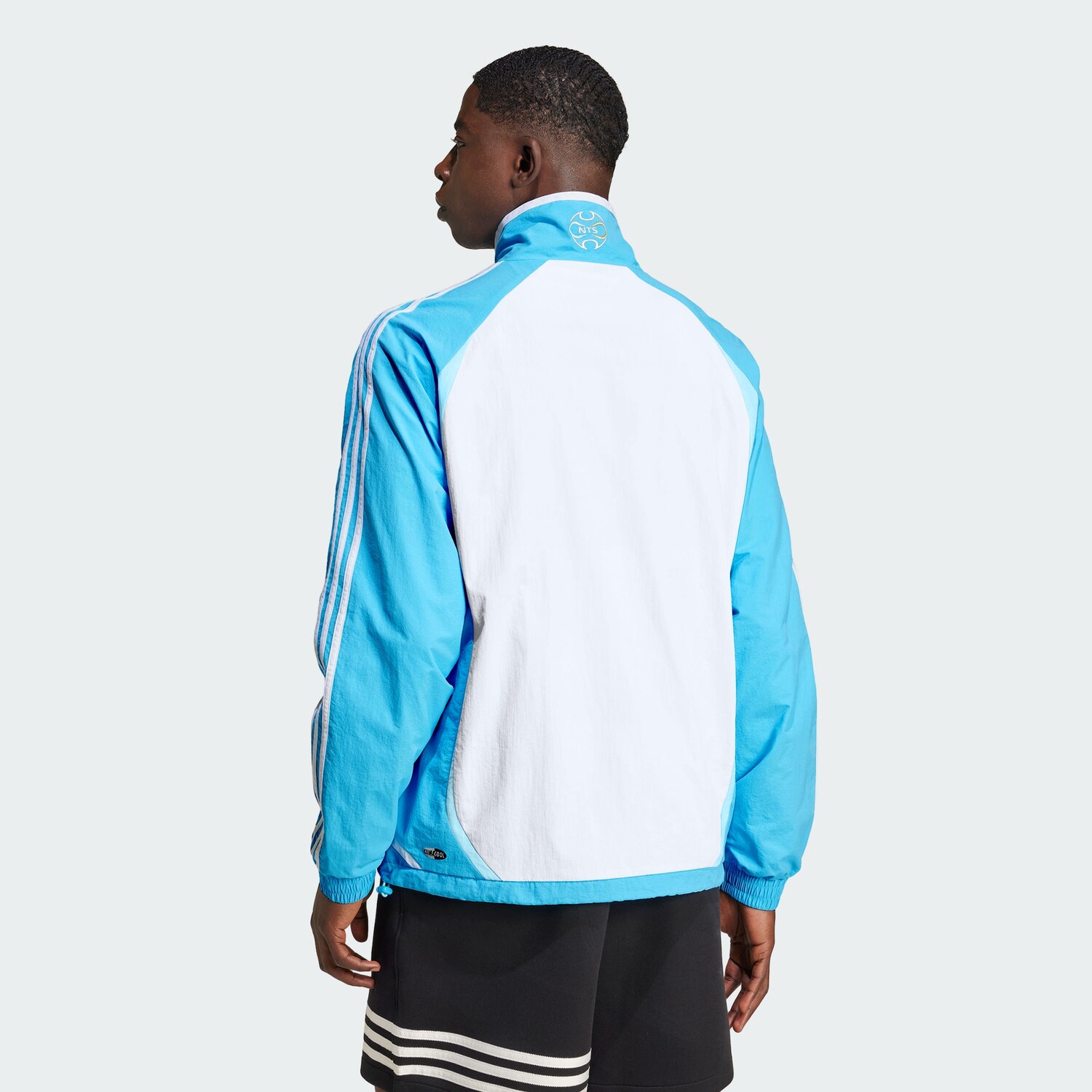Куртка Adidas X NTS Radio из переработанного нейлона Adidas Originals, синий — фото 4