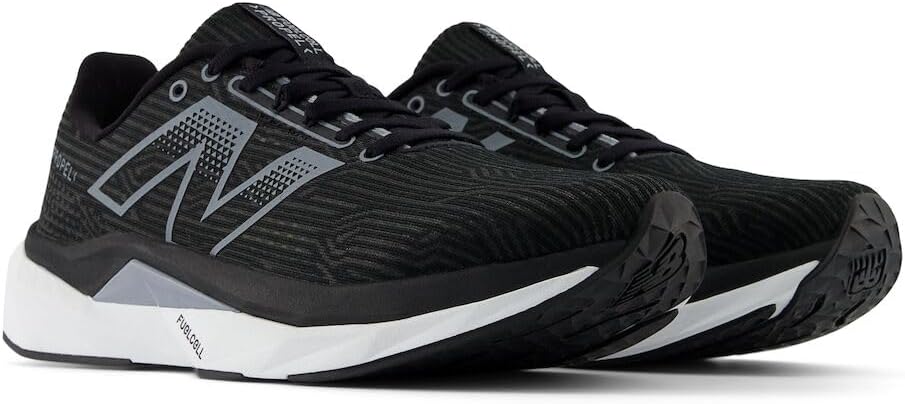 Мужские кроссовки New Balance FuelCell Propel V5, белый/черный/стальной — фото 4