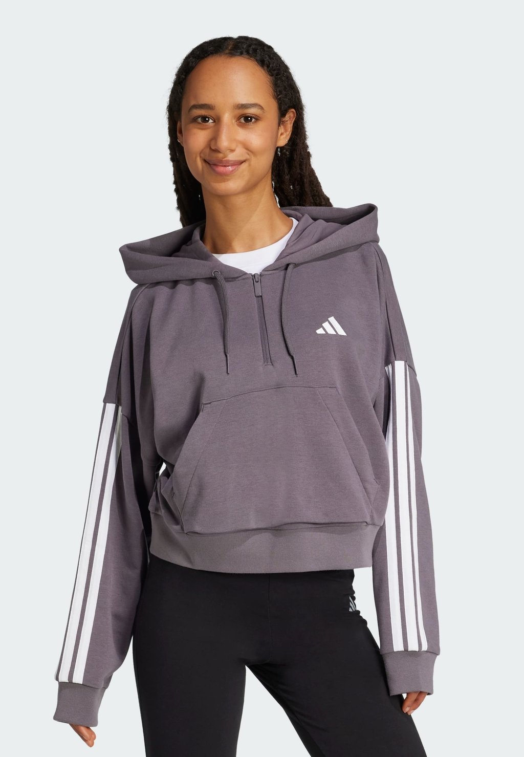 

Толстовка с капюшоном ESSENTIALS 3 STRIPES QUARTER ZIP adidas Sportswear, фиолетовый