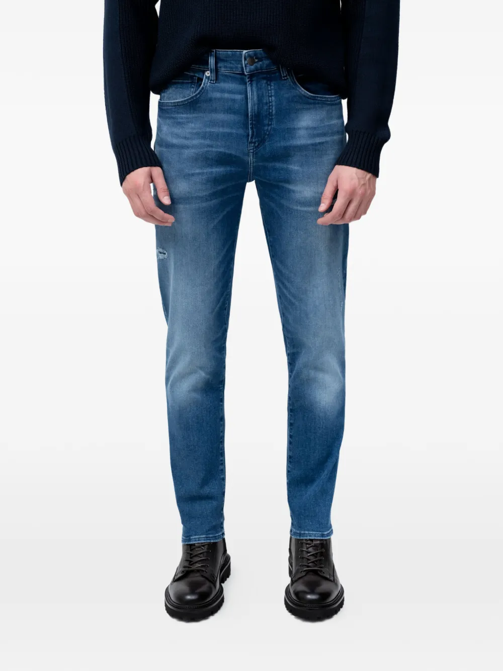 

Джинсы с нашивками BOSS, синий