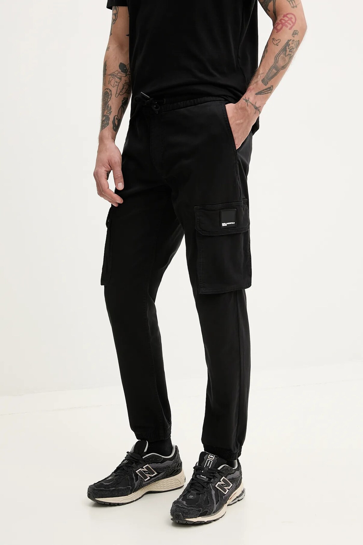 

Брюки Karl Lagerfeld Jeans, черный