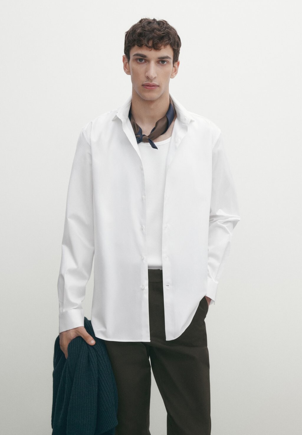 

Деловая рубашка STRETCH SLIM-FIT Massimo Dutti, цвет white