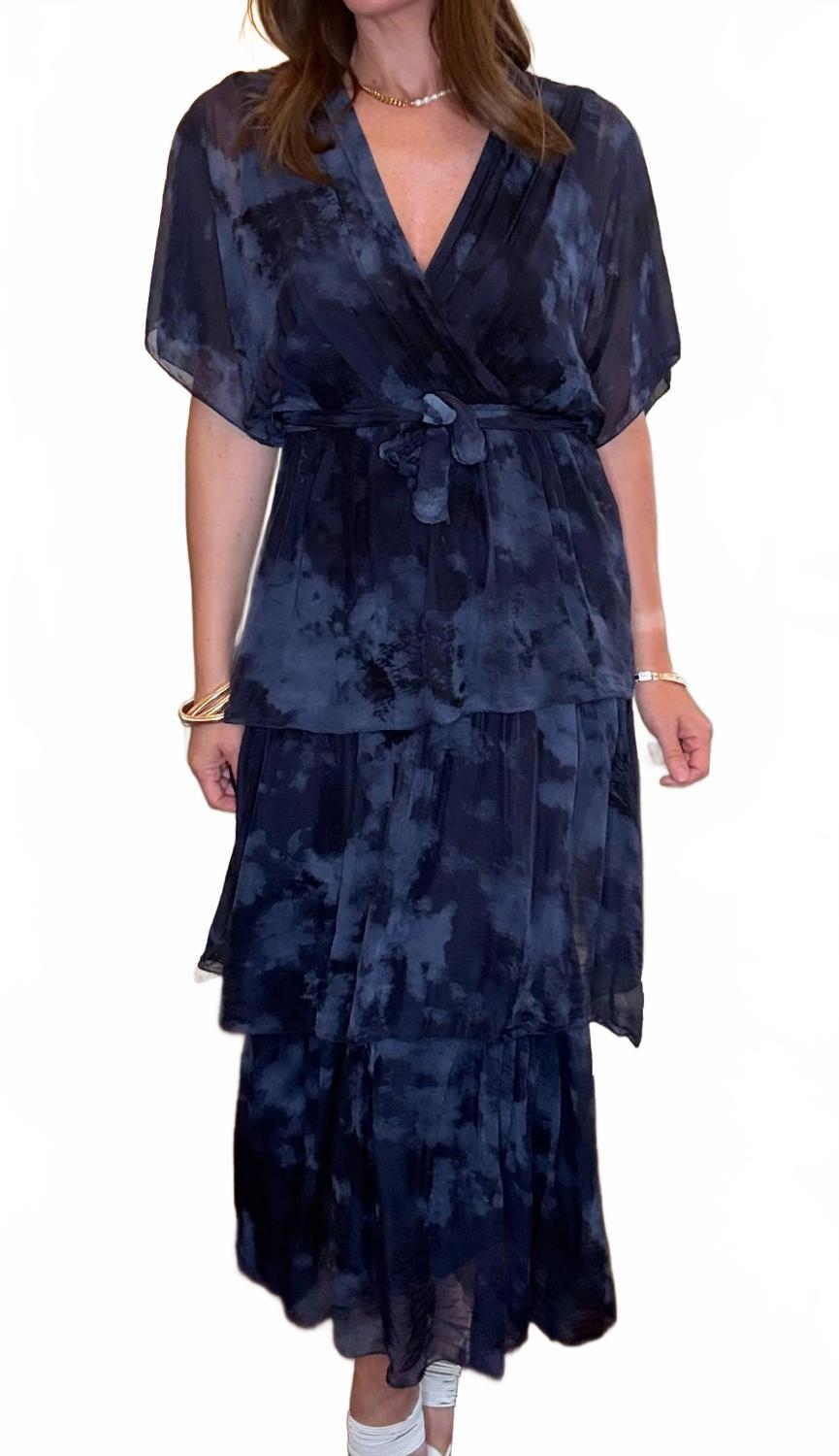 

Многослойное шелковое платье в темно-синем цвете Look Mode USA