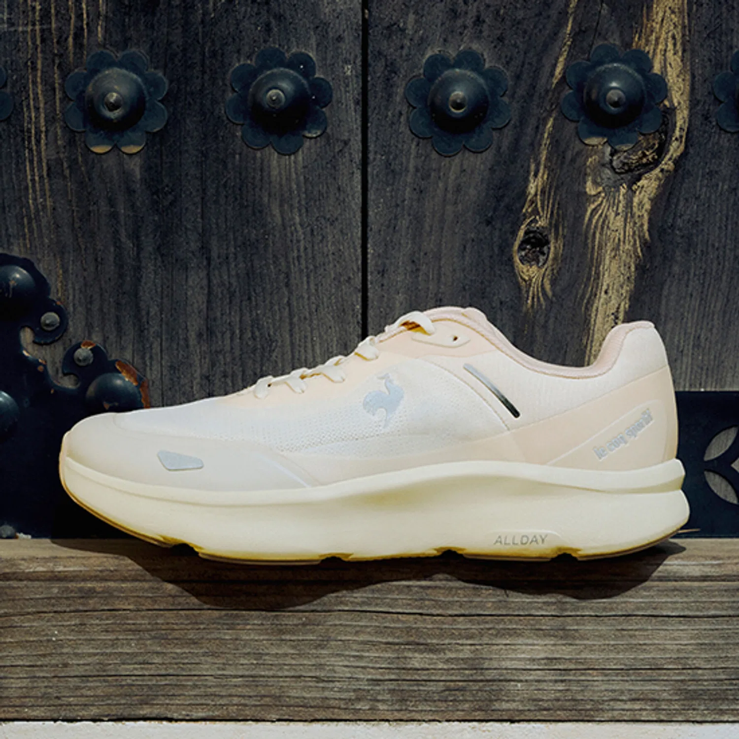 Мужские бежевые кроссовки All Day Balance от Le Coq Sportif