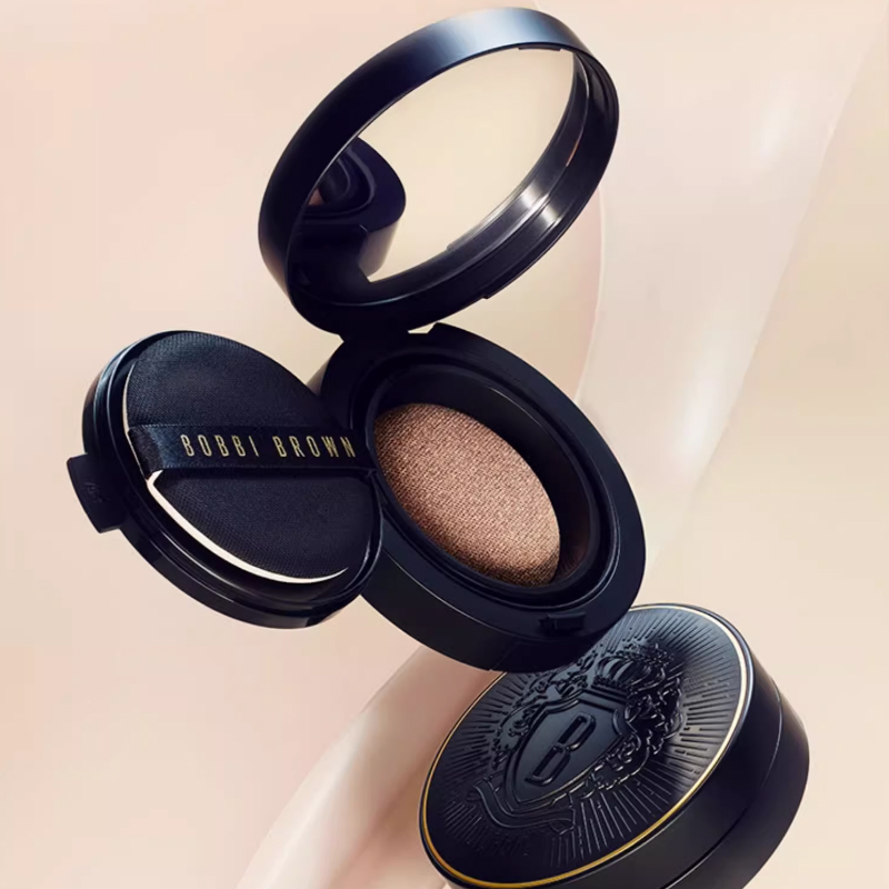 Наборы легкого стойкого макияжа натуральные без переноса BOBBI BROWN, Two-Piece Set: черный Air Cushion #2+Hydrating оранжевый Cream 50ml — фото 4
