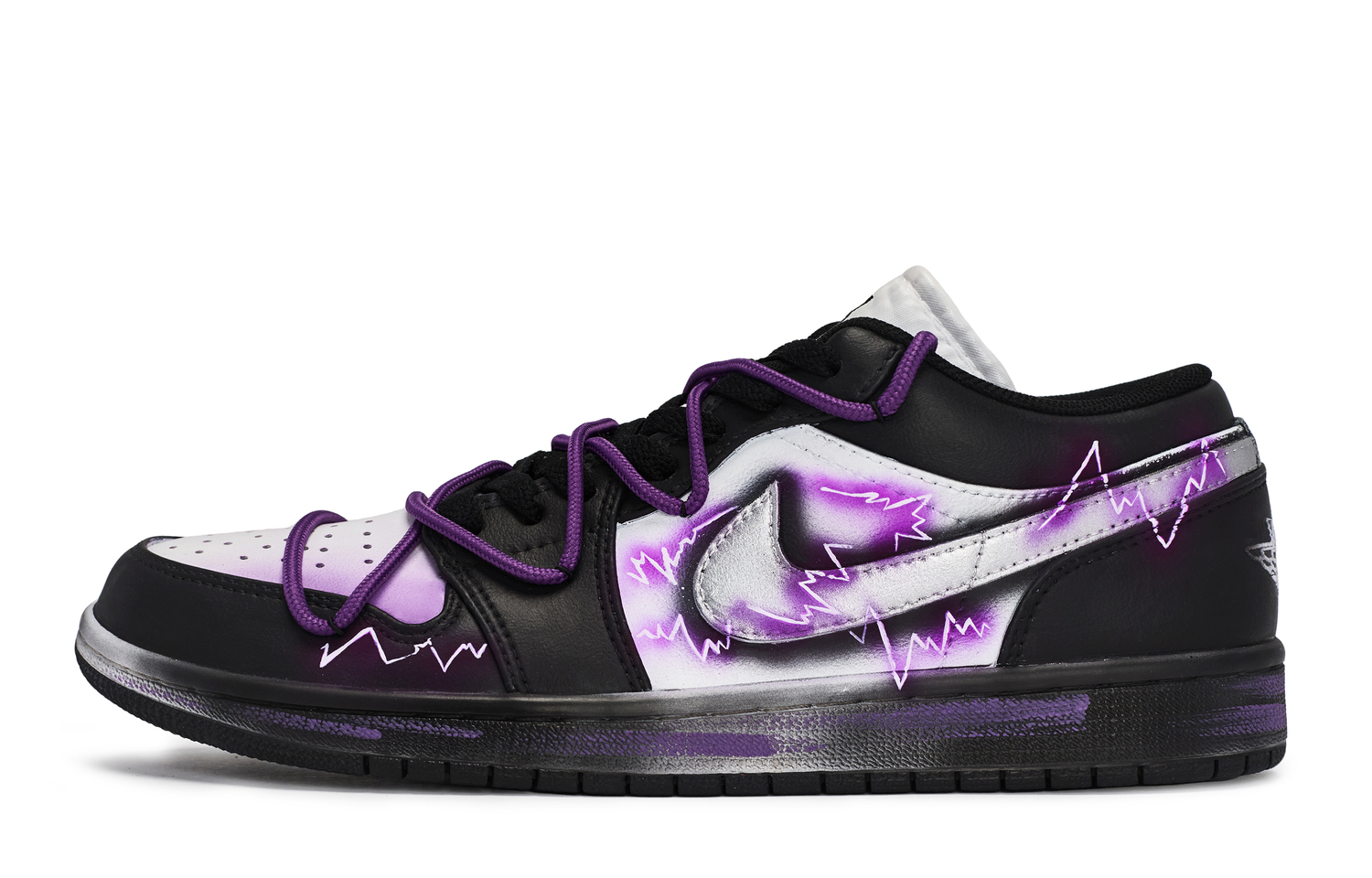 

Jordan Air 1 811 Manufacturing, Storm Cloud Thunder Low top Vintage Basketball Shoes Unisex Black White Purple