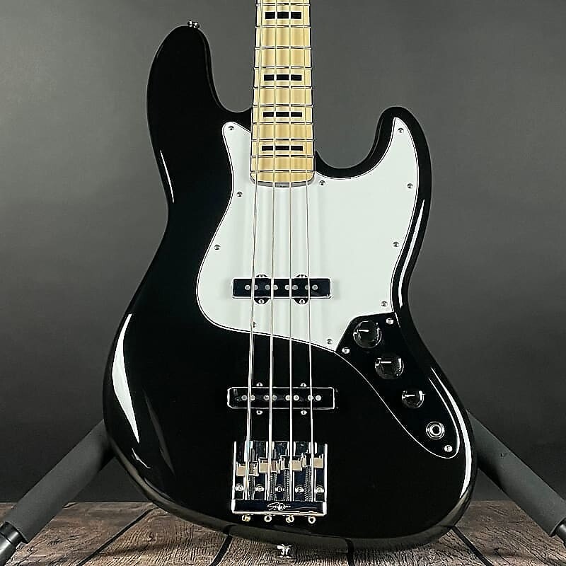 

Басс гитара Fender Geddy Lee Jazz Bass, Maple Fingerboard- Black