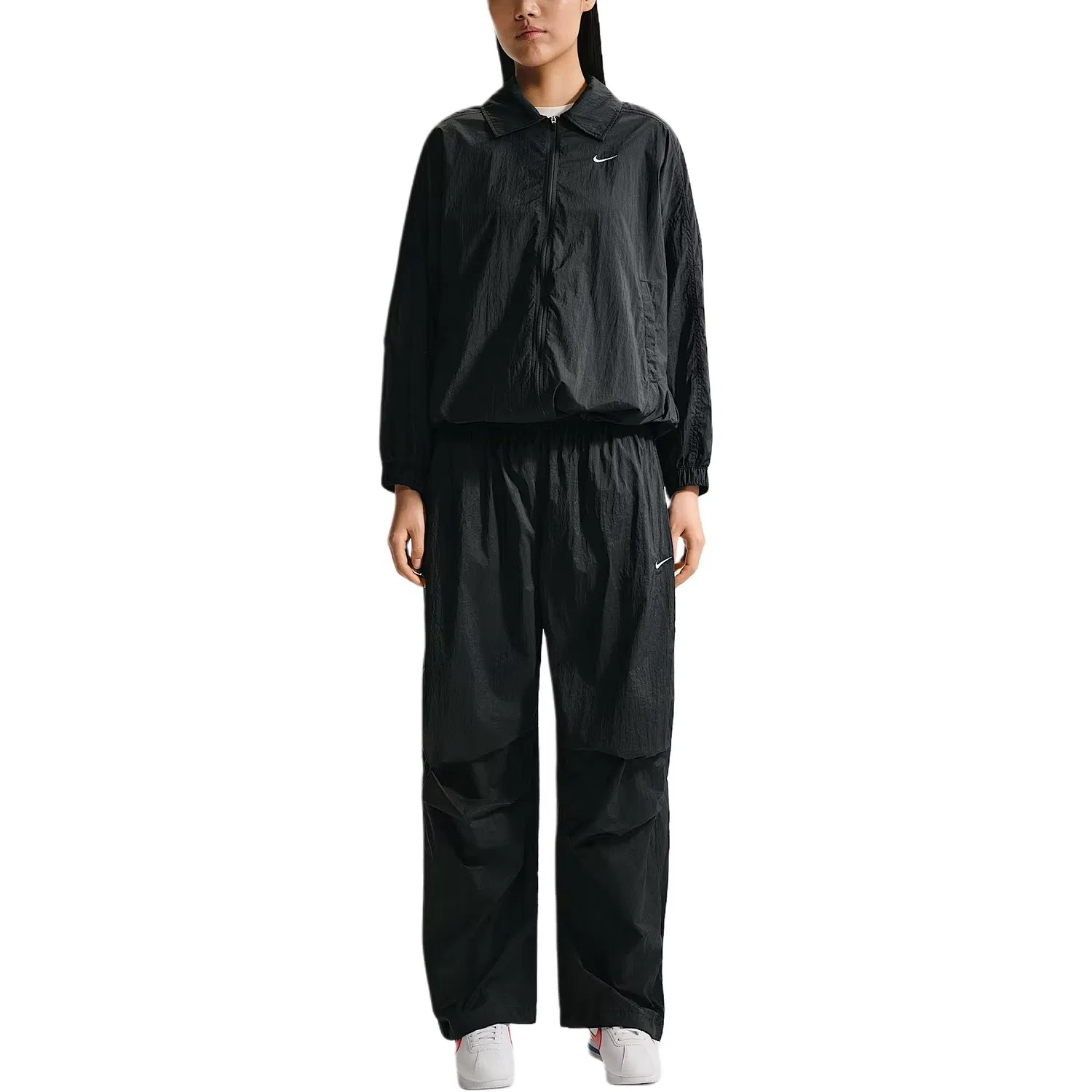 Спортивные штаны женские с завышенной талией легкие UV Sportswear Nike, Black/Sail White — фото 4