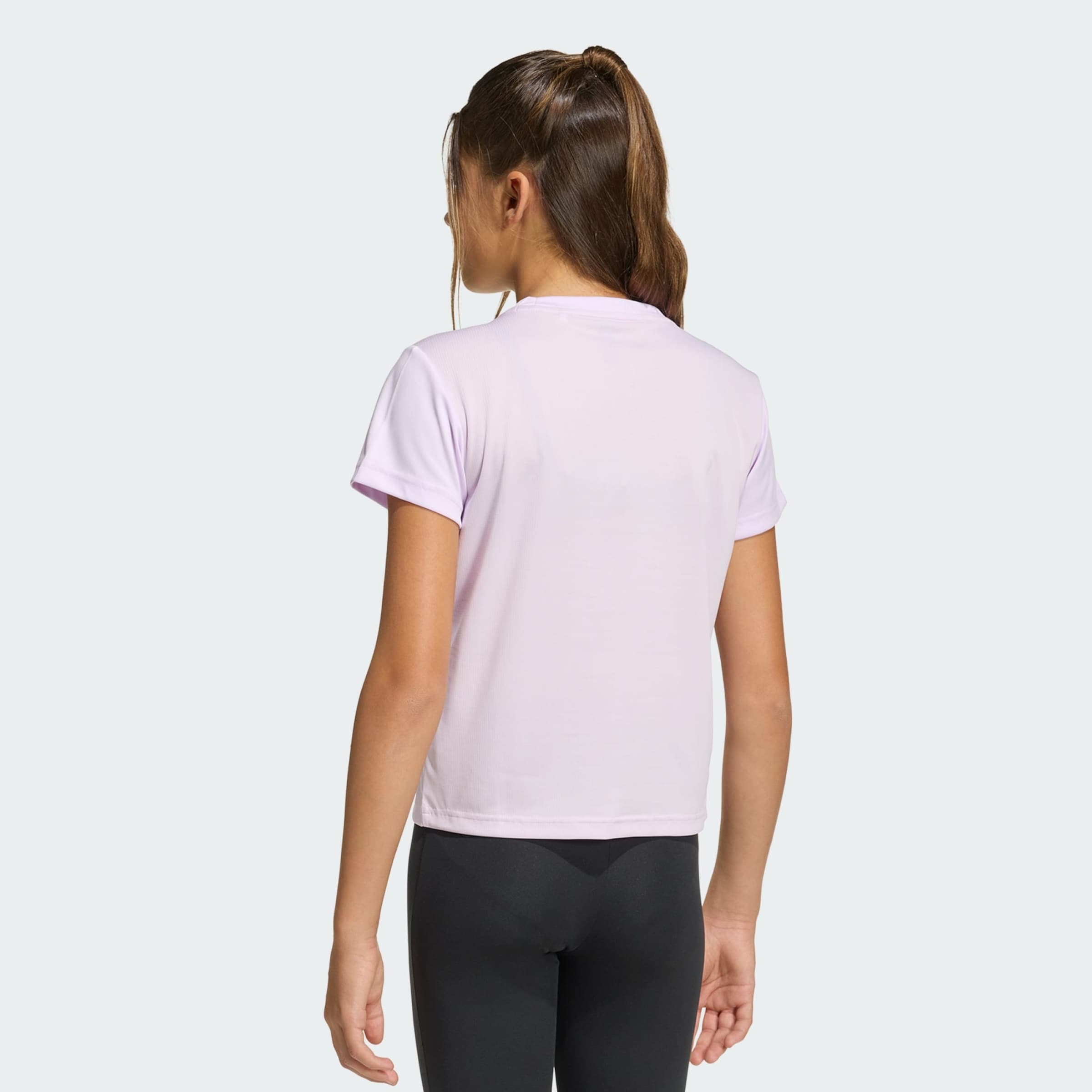 Adidas Performance Футболка Performance 'Essentials' в светло-фиолетовом цвете — фото 3