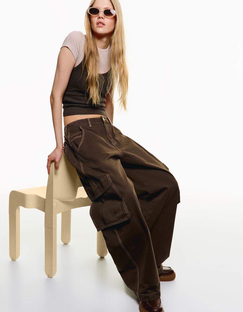 

Брюки Barrel Utility Bershka, коричневый