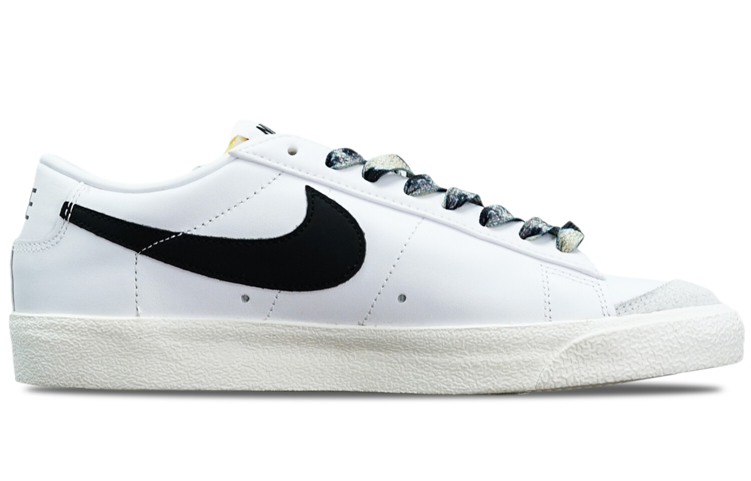 

Кроссовки Nike Blazer Skateboard Shoes Unisex Low-Top Black White Pink