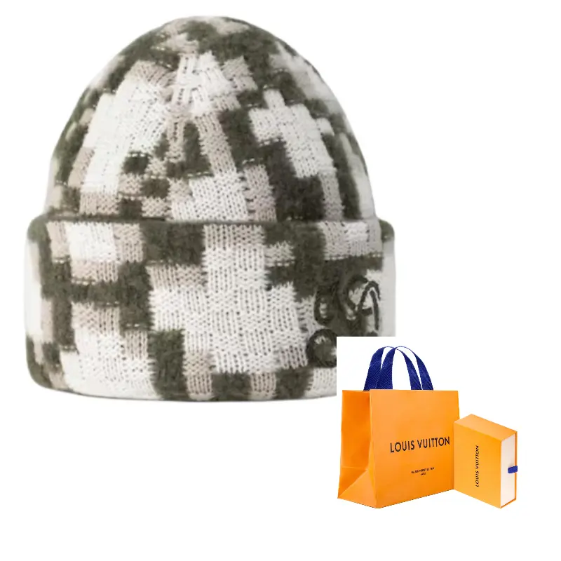 

LOUIS VUITTON Шапка-бини, Green