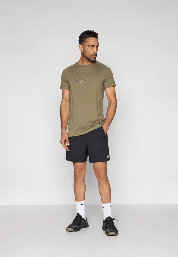 Спортивные шорты Nike Performance, 6 дюймов, черный/белый — фото 2