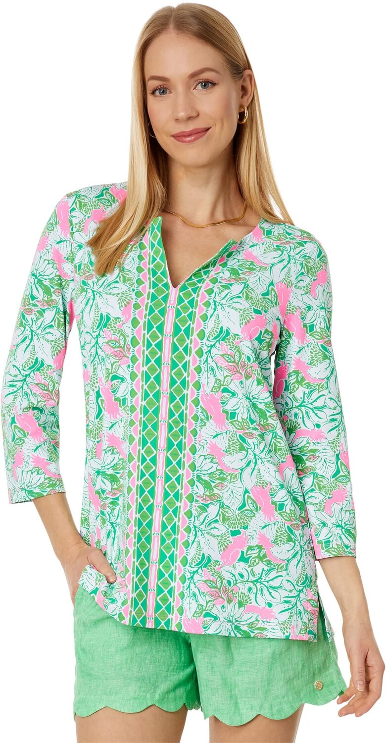 

UPF 50+ Туника Карина Lilly Pulitzer, цвет Botanical Green Just Wing It Engineered Chillylilly