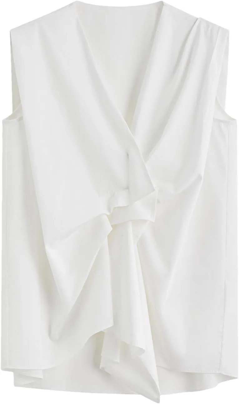 

Женская блузка с плиссировкой и V-образным вырезом