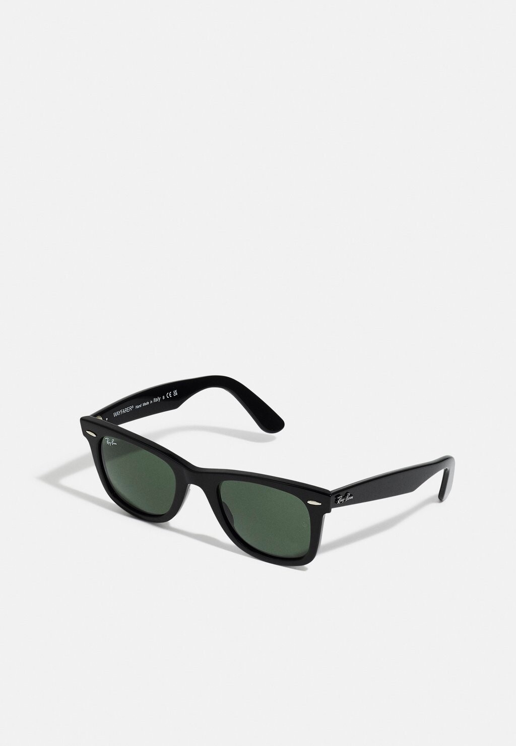 

Солнцезащитные очки Ray-Ban, черный