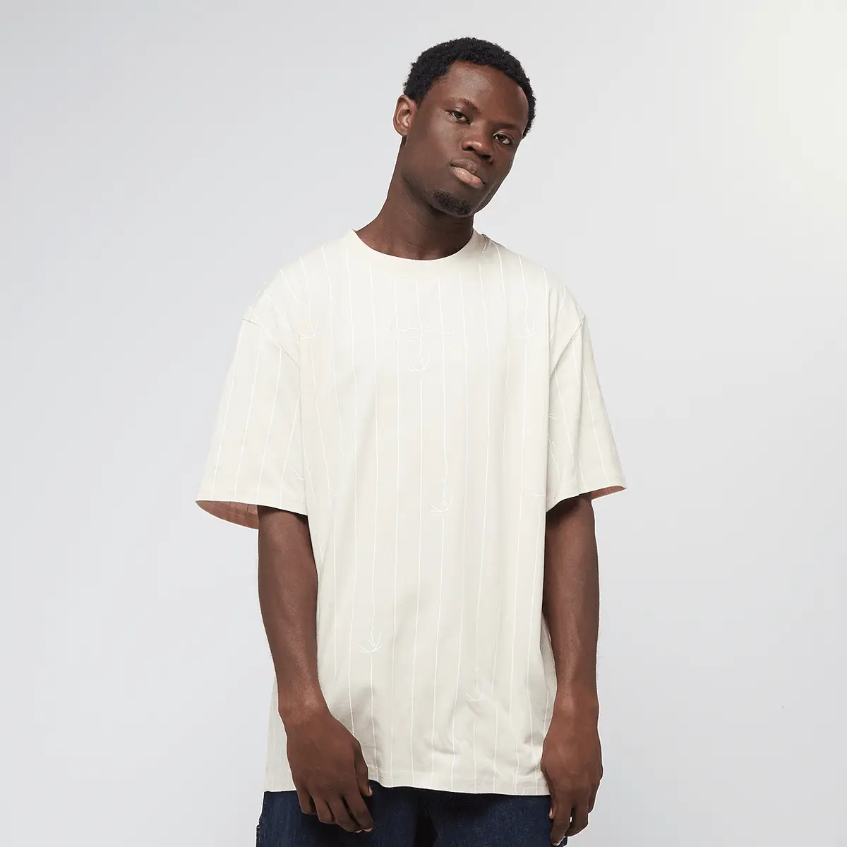 

Футболка Karl Kani Small Signature Logo Pinstripe, бежевый