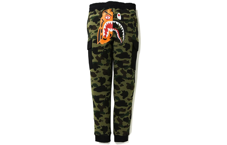 

Брюки-карго Shark Series для мужчин A Bathing Ape, зеленый