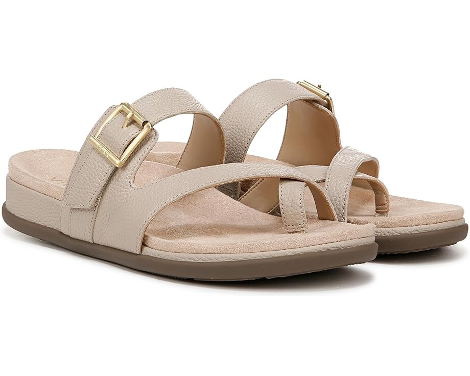 Сандалии VIONIC Carmela Thongs, цвет Oatmeal Beige Leather