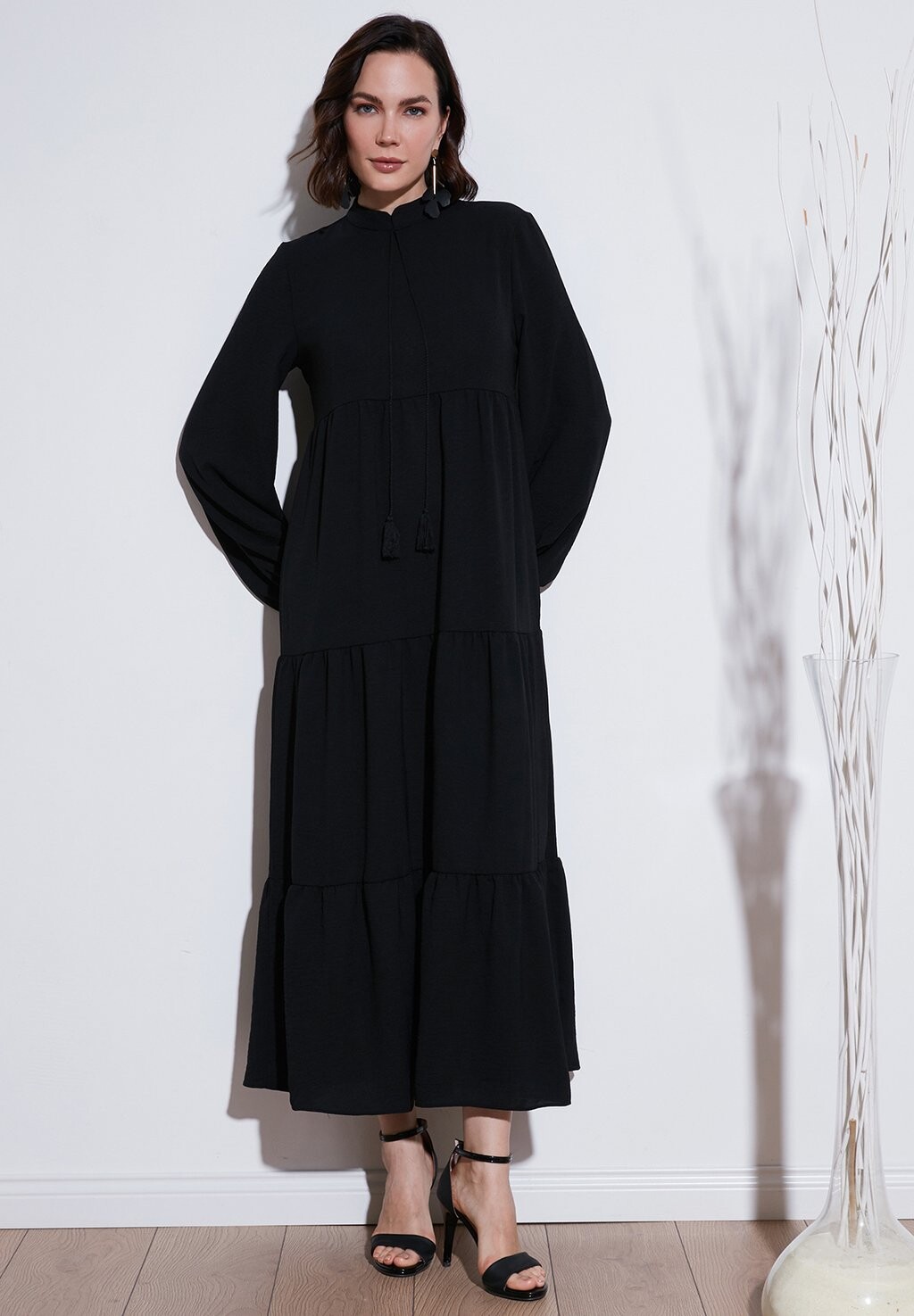 

Длинное платье REGULAR FIT LELA, цвет Black