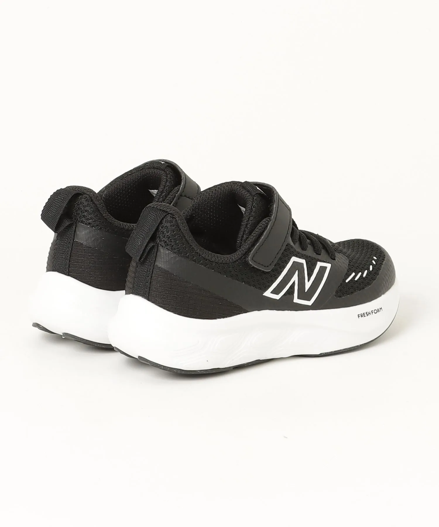 Детские кроссовки с липучкой New Balance Fresh Foam 625 v1 чёрные — фото 2