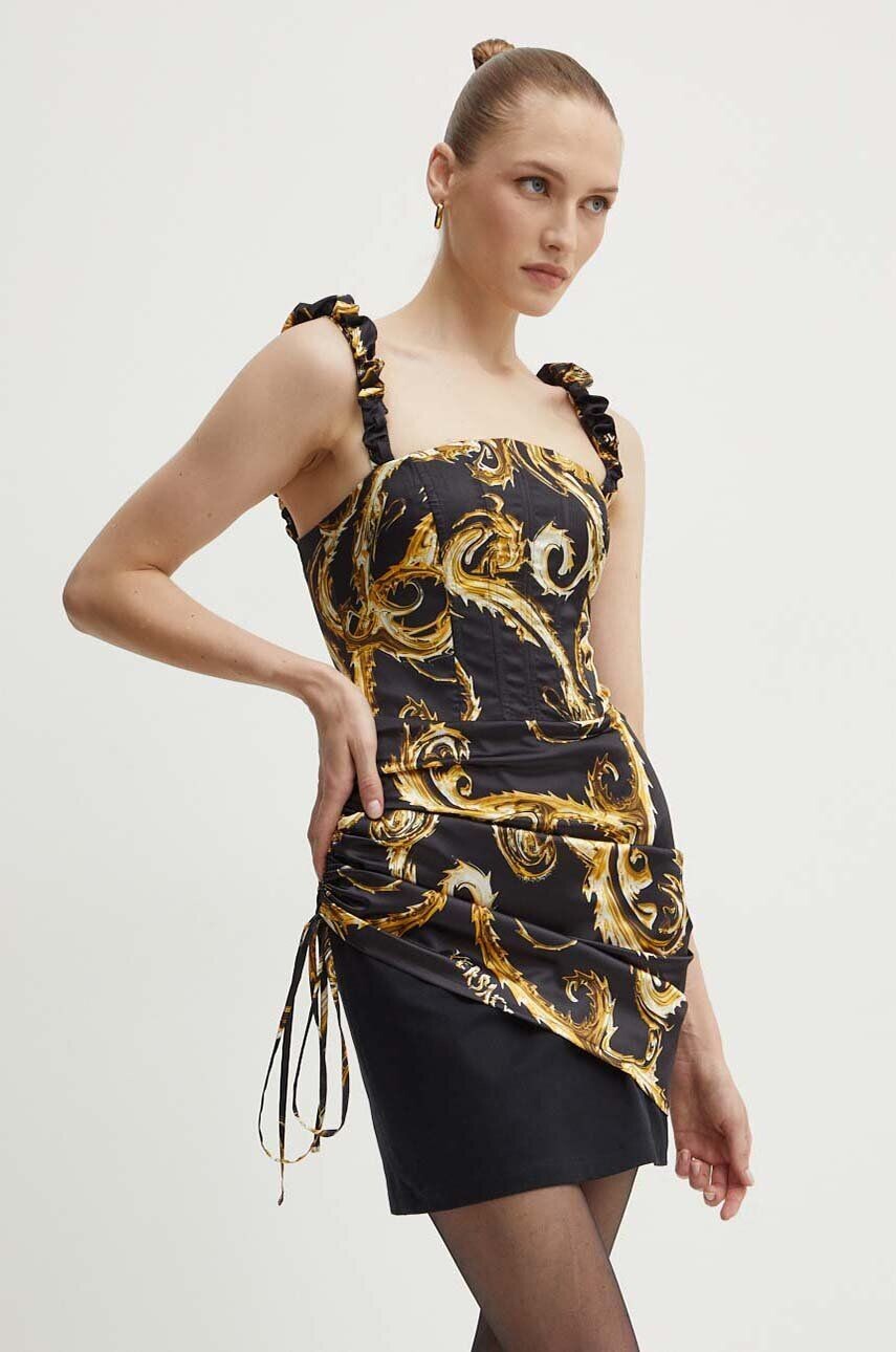 

Платье Versace Jeans Couture, черный