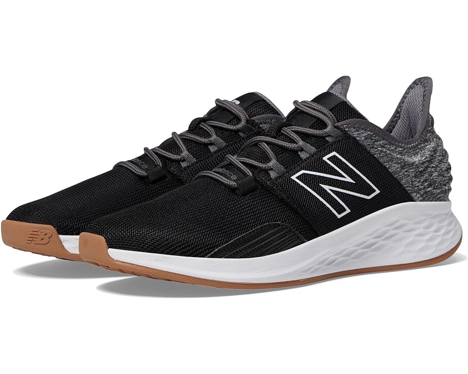 Кроссовки New Balance Golf Fresh Foam ROAV Golf, цвет Black/Gum