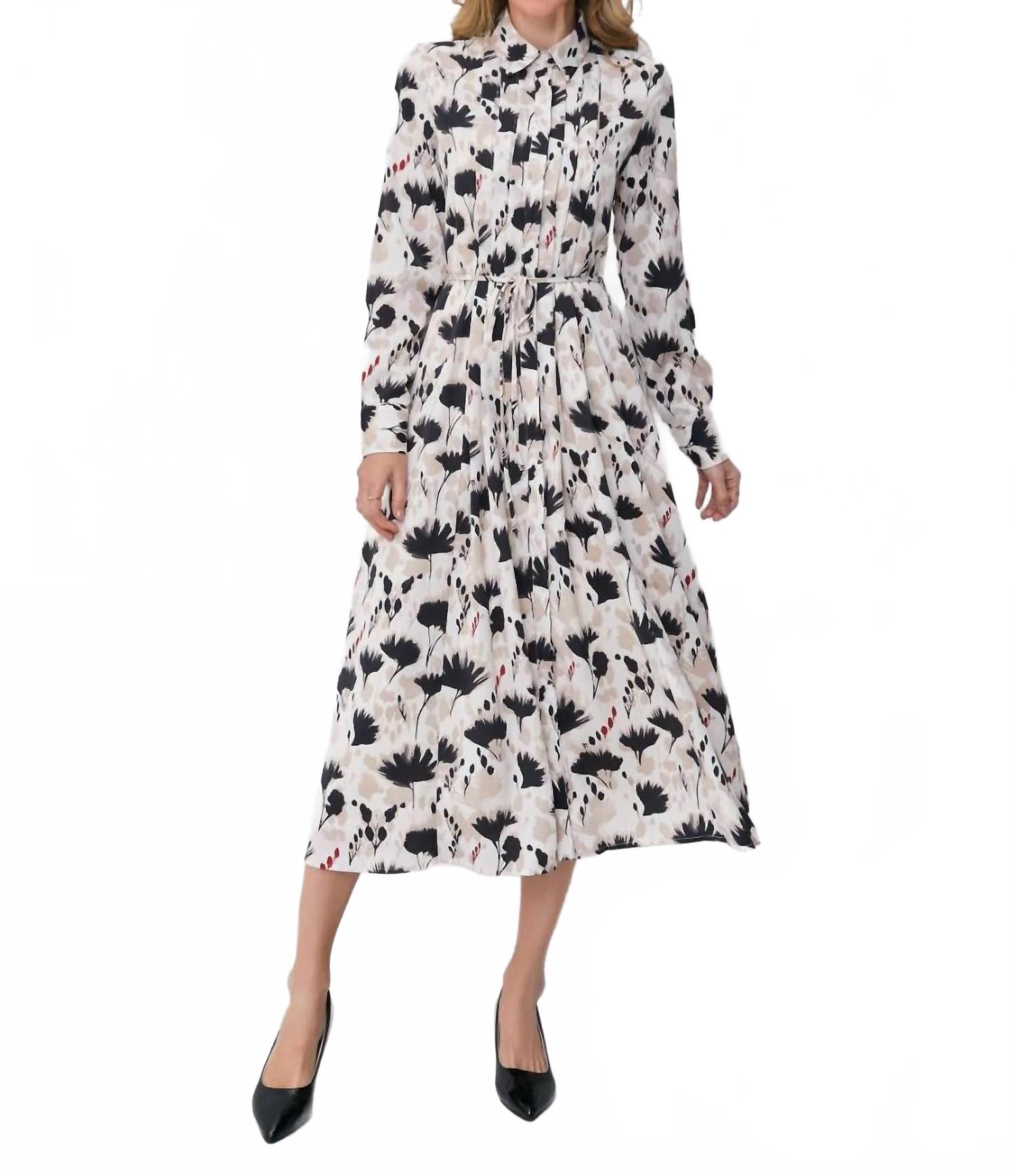 

Miss Finch NYC Скромное миди-платье с цветочным принтом и легкой завязкой спереди, бежевого цвета