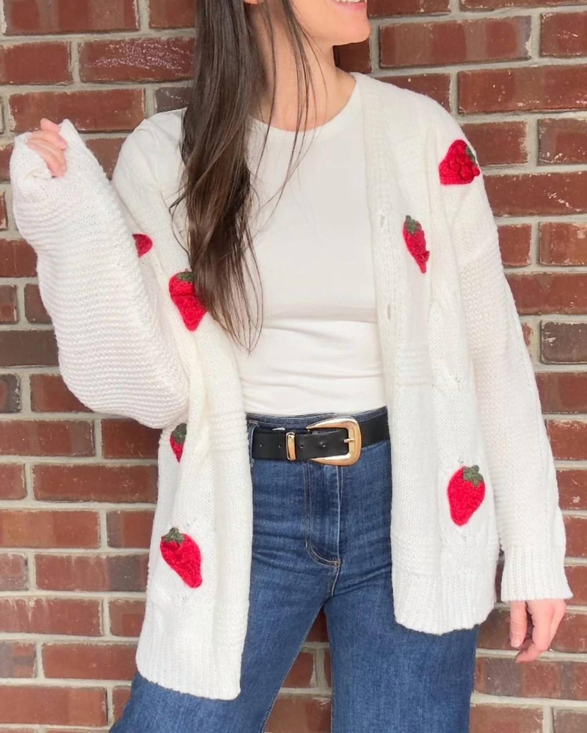 

Кардиган Strawberry Fields в белом цвете LOVE TREE