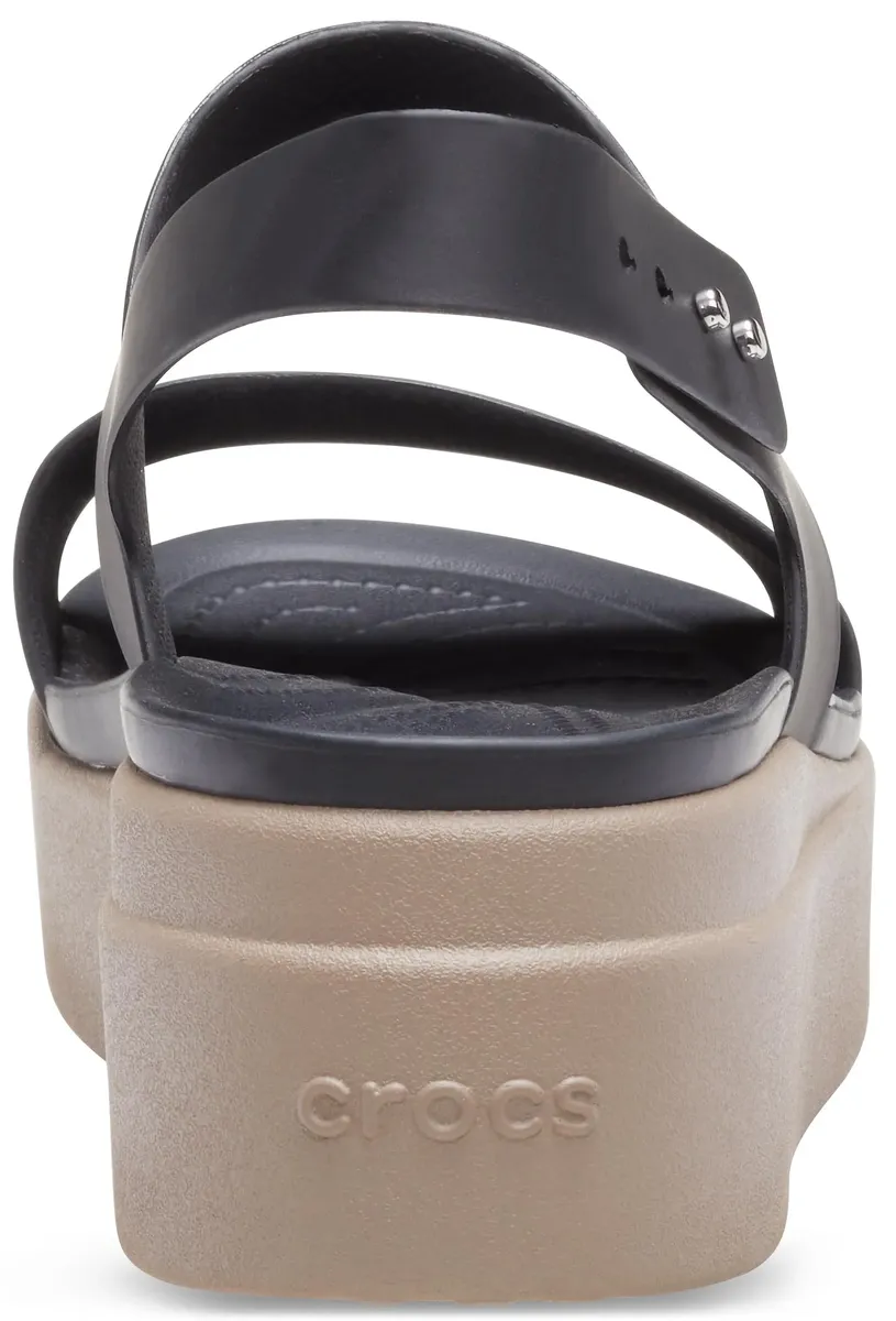 Босоножки на танкетке Crocs "Brooklyn Low Wedge", летняя обувь, босоножки, танкетка, на модной подошве на платформе, цвет Schwarz/Mushroom — фото 2