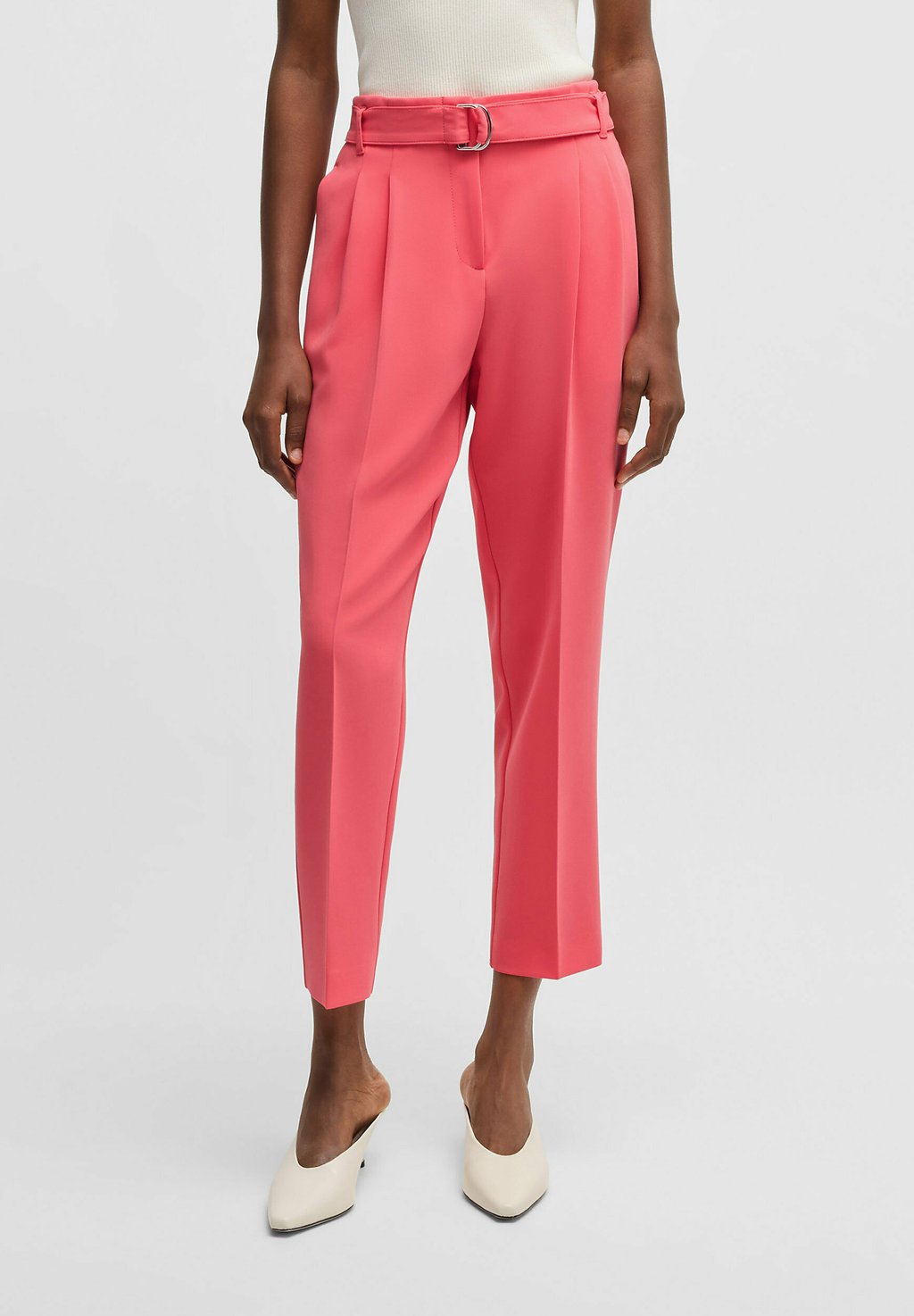 

Чиносы TAPIAH BOSS, цвет Dark Pink Eight