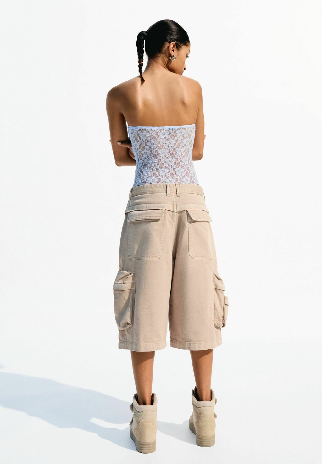 

Топ BANDEAU NECKLINE Bershka, светло-голубой