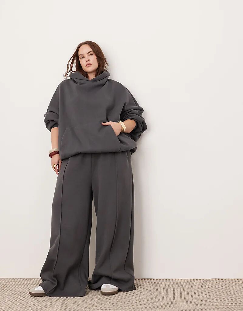 

Широкие брюки-джоггеры ASOS EDITION Curve угольно-серого цвета с отделкой из плотной ткани премиум-класса