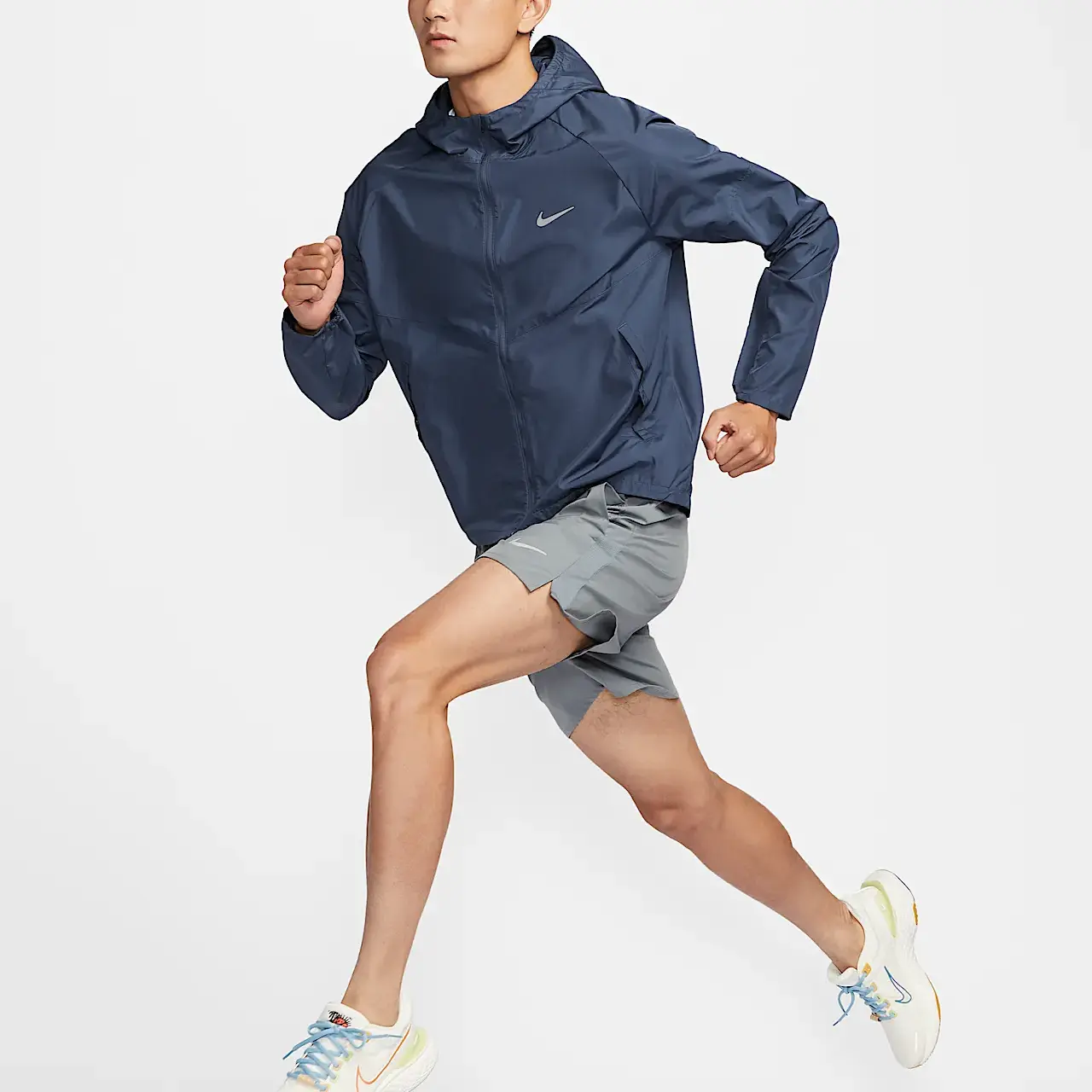 Nike Куртка MILER Repel мужская Молния Синий, Lightning Blue — фото 4