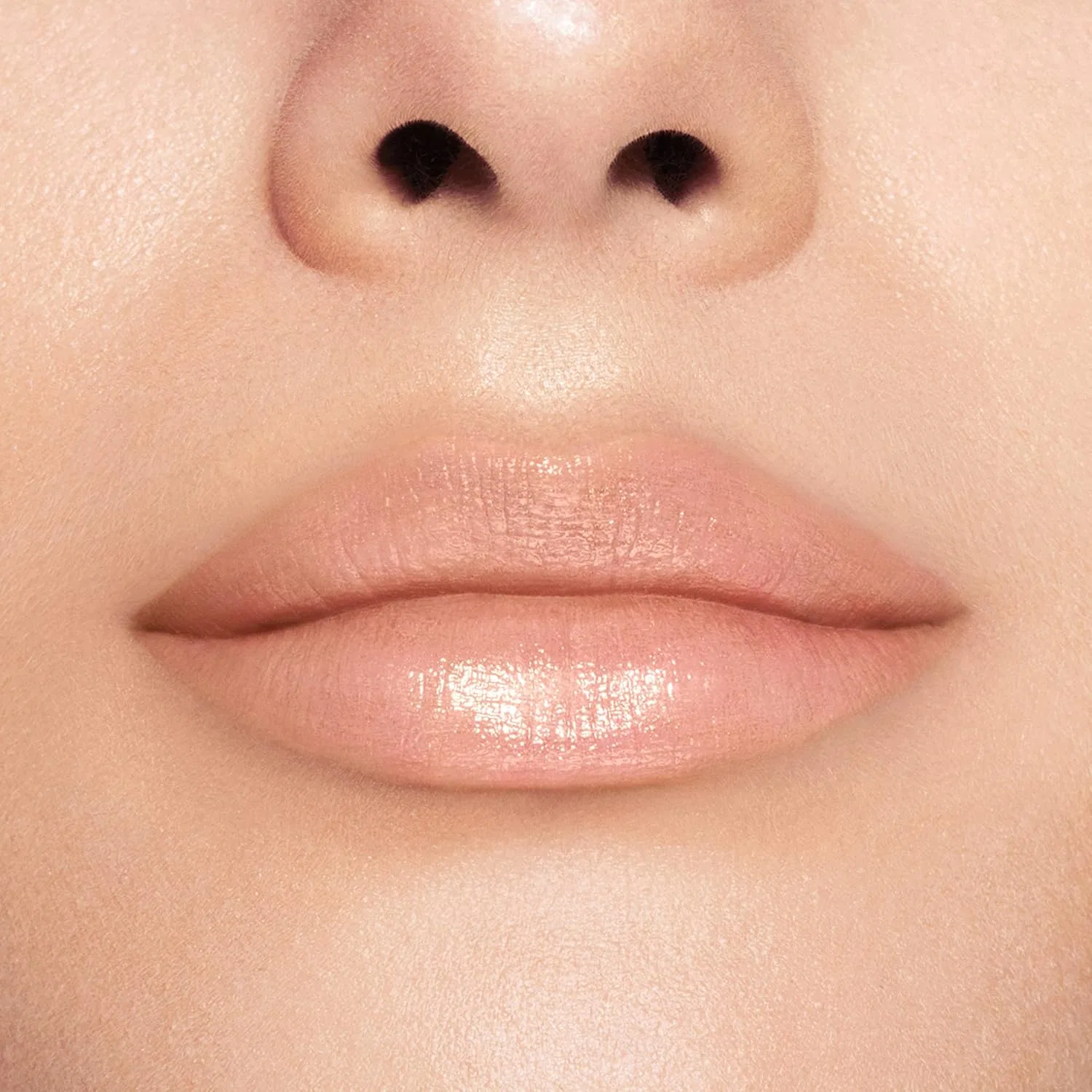Цветной бальзам для губ «Colour Gel Lip Balm 111-Bamboo» от Shiseido Shiseido — фото 3