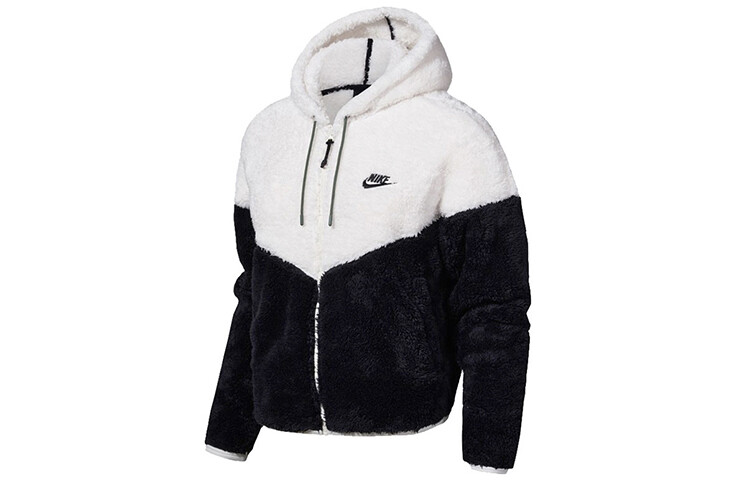 

Женское укороченное пальто Nike, цвет Black/White