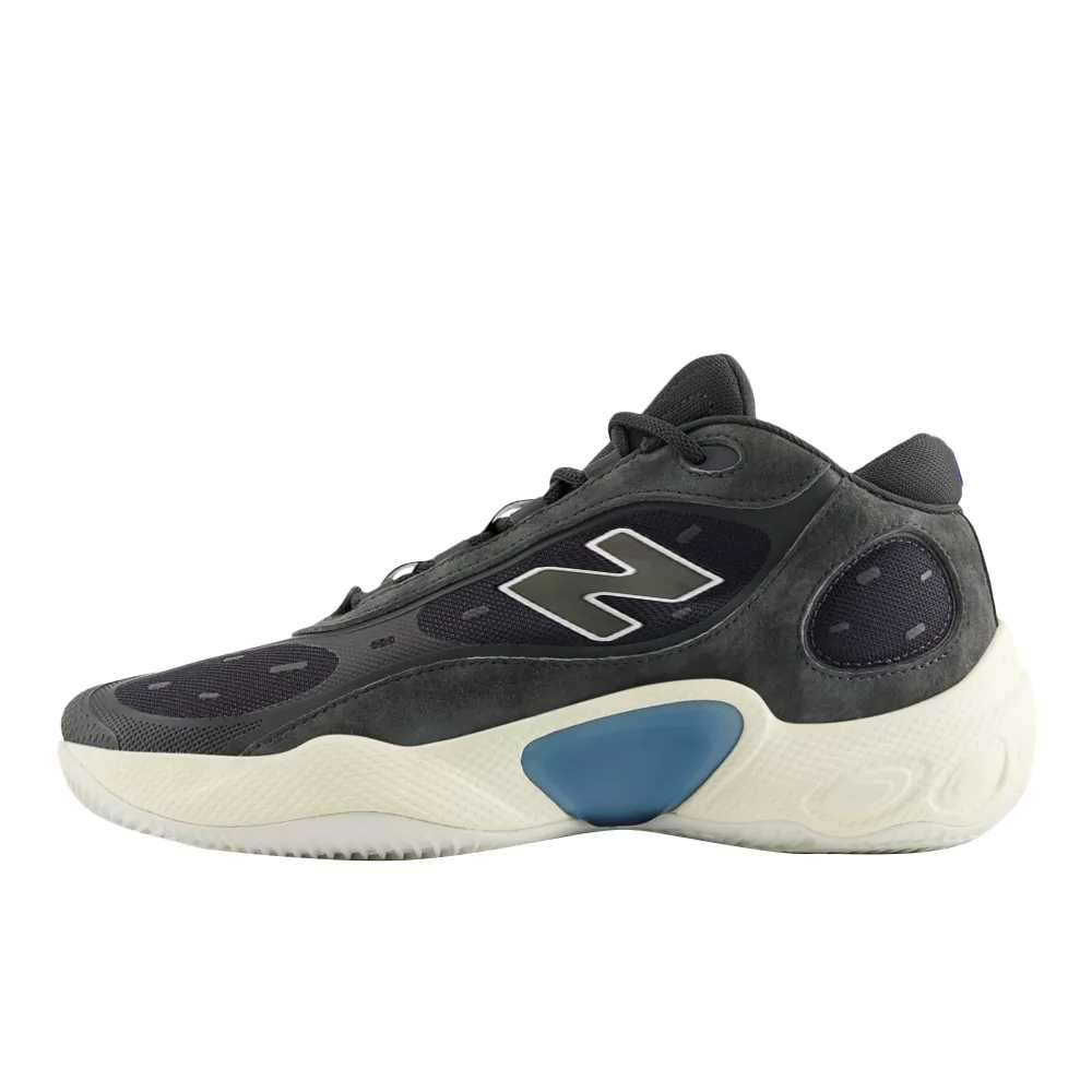 

Кроссовки для баскетбола Unisex NB Fresh Foam BB V3 Cushioning New Balance, черный/бежевый