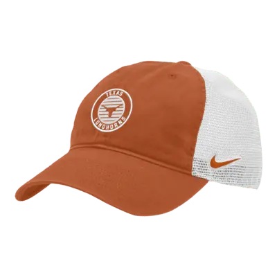 

Бейсболка Nike Texas Heritage86 College Trucker Hat, цвет Desert Orange