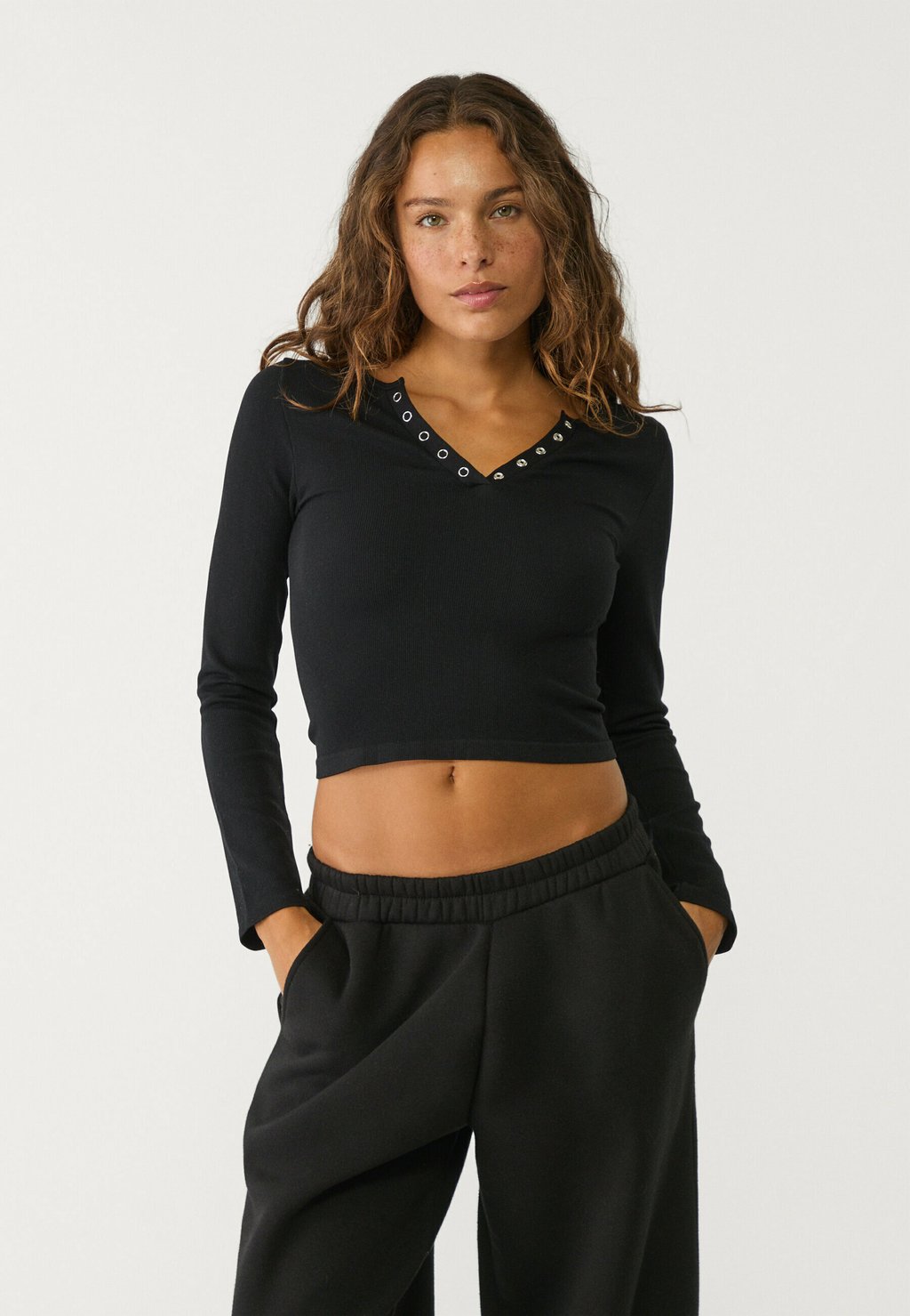 

Футболка с длинным рукавом SEAMLESS WITH SNAP Stradivarius, черный
