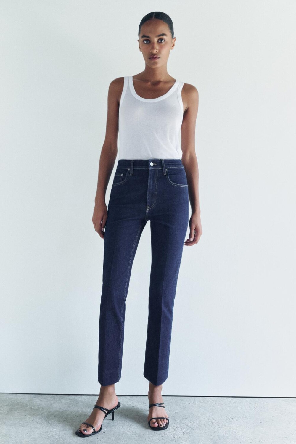 

Укороченные джинсы bootcut с высокой талией ZARA, синий