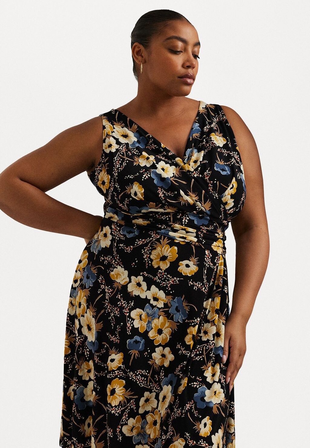 

Легкое платье FLORAL SURPLICE JERSEY SLEEVELESS DRESS Ralph Lauren, черный