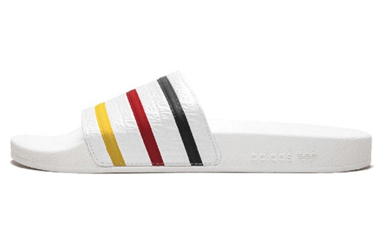 Adilette слайды дворец белый Adidas