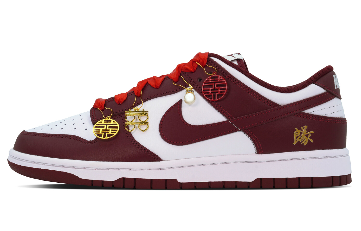 

Кастомизированные кроссовки Nike Dunk Skateboarding Men's, бордовый/красный